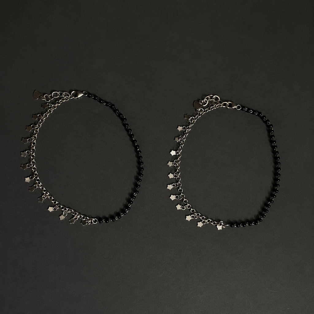 Noir Star Charm Anklet