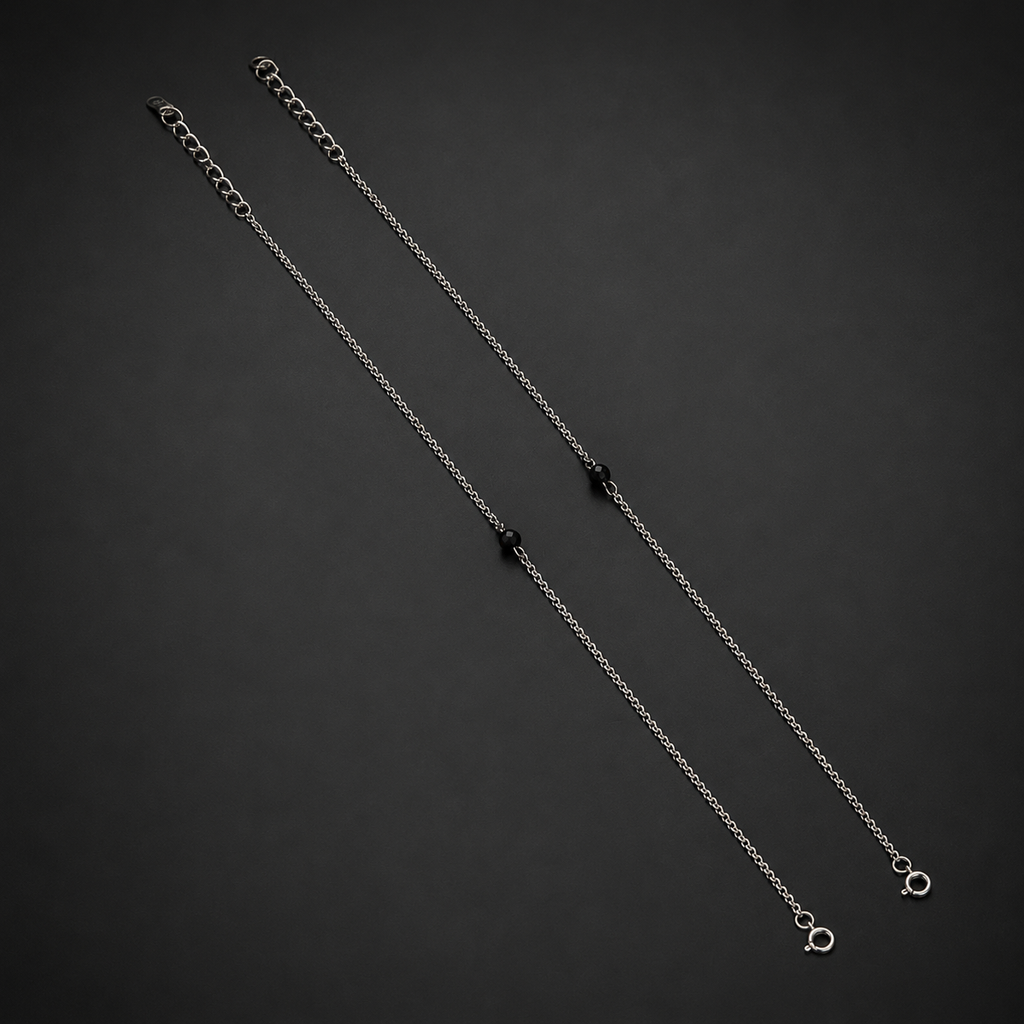 mahārha Noir Dot Anklet
