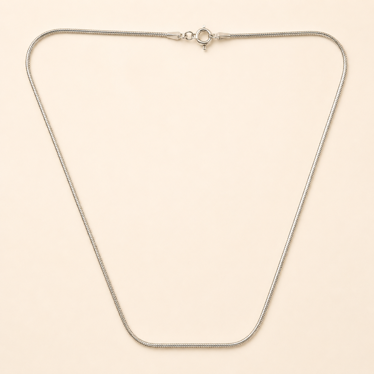mahārha Noor Thread Chain