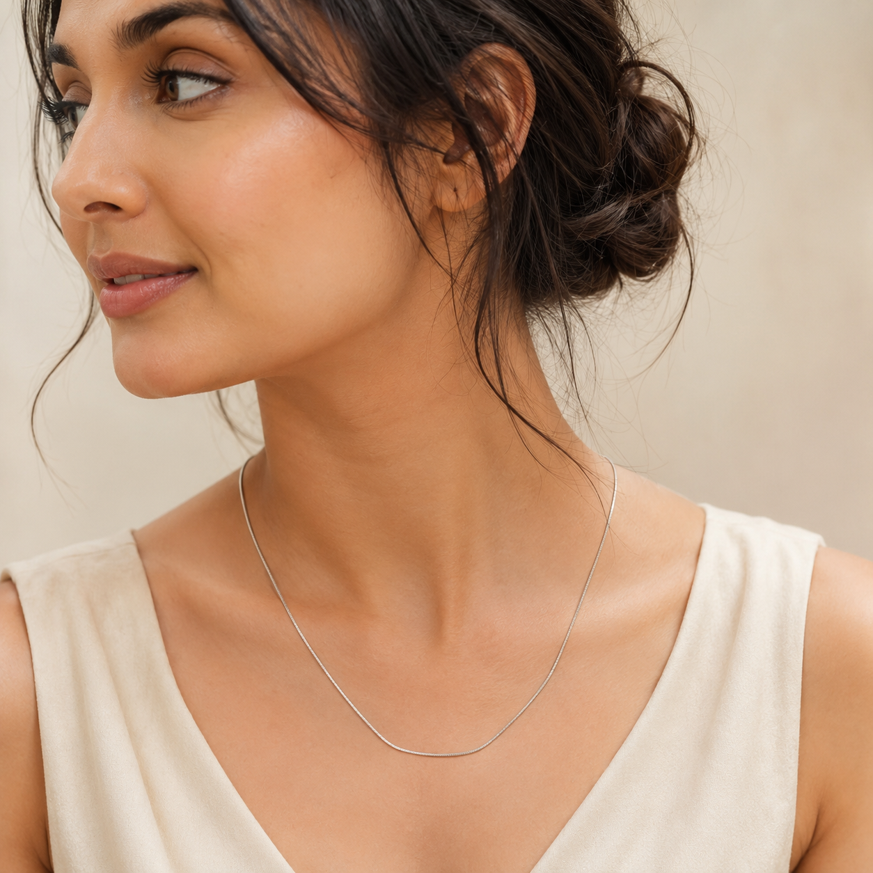 Noor Thread Chain