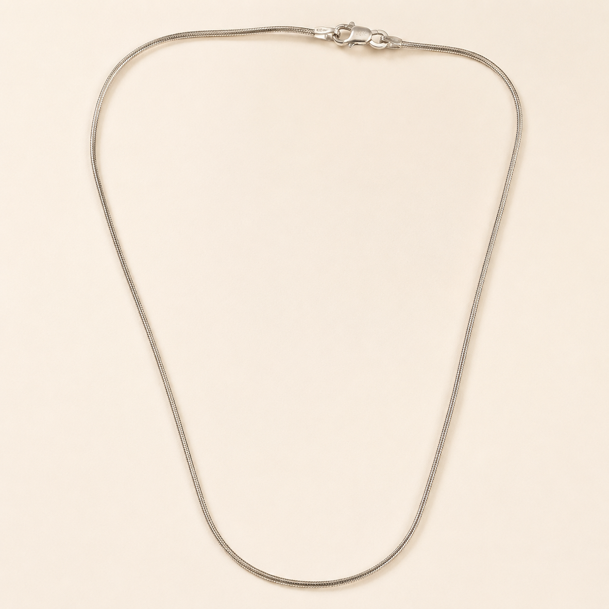 Silken Glow Chain