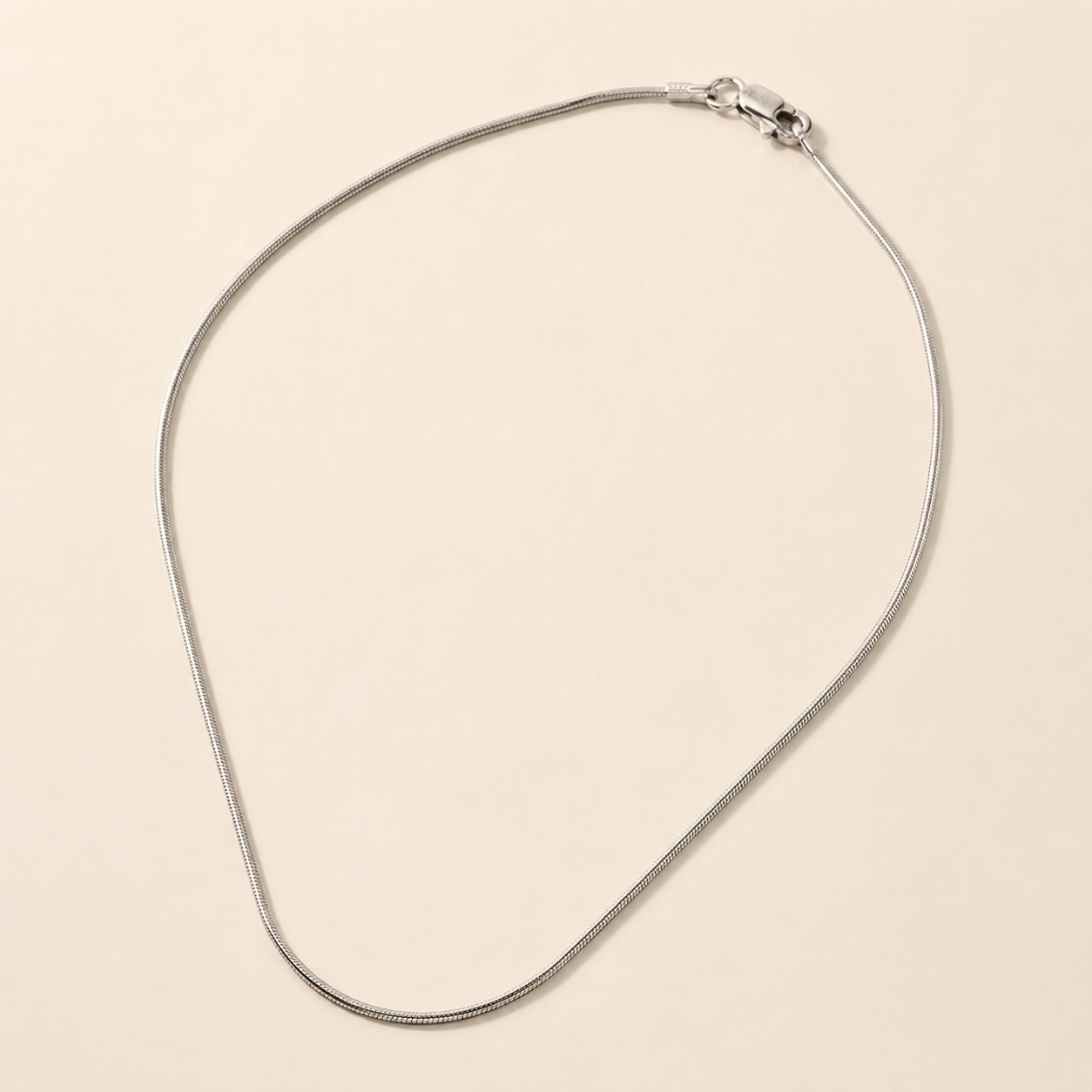Silken Glow Chain