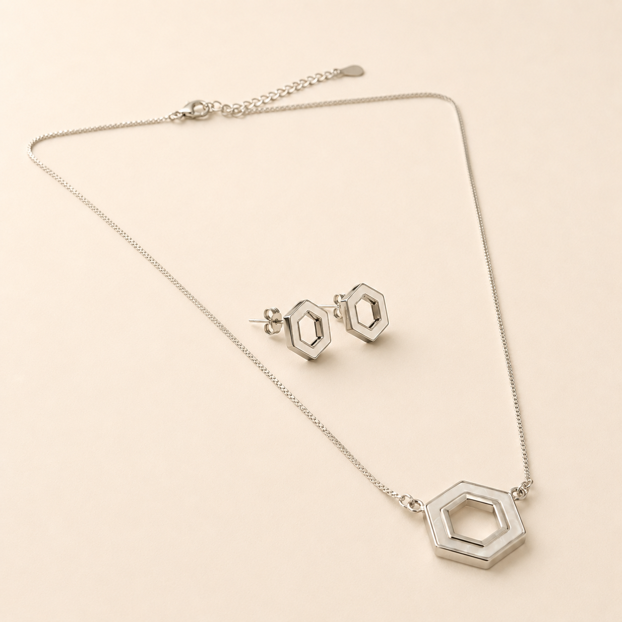 Lustre Hexa Necklace Set