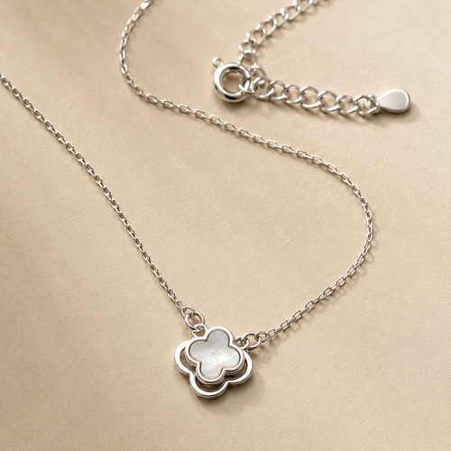 Clover Muse Necklace