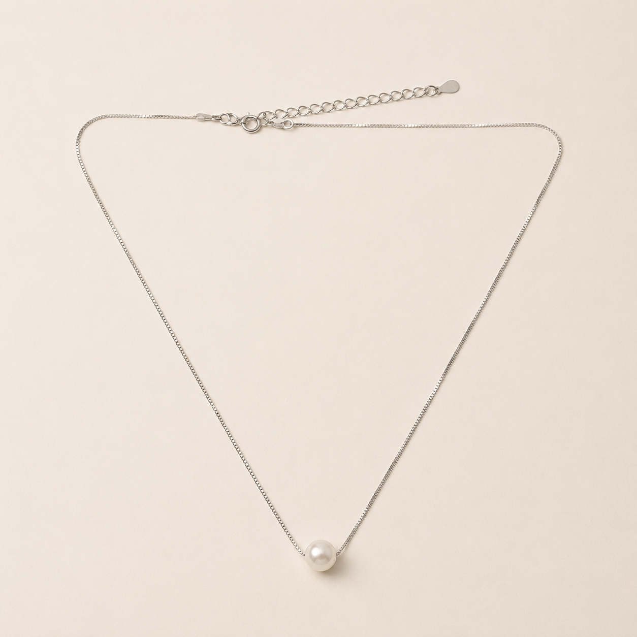 mahArha Pearl Poise Necklace