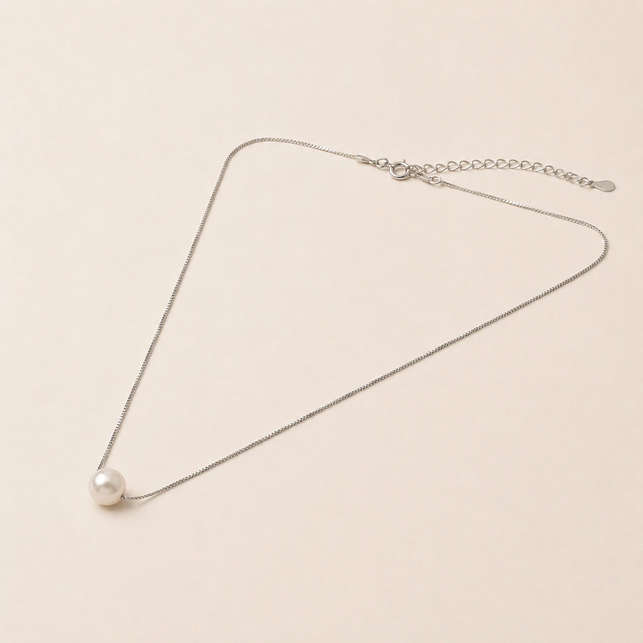 Pearl Poise Necklace