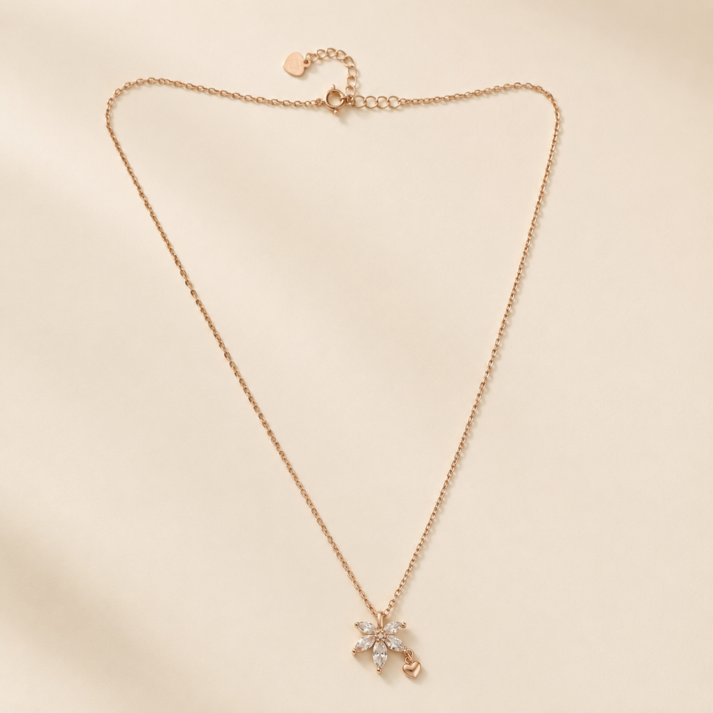 Bloom Kiss Necklace