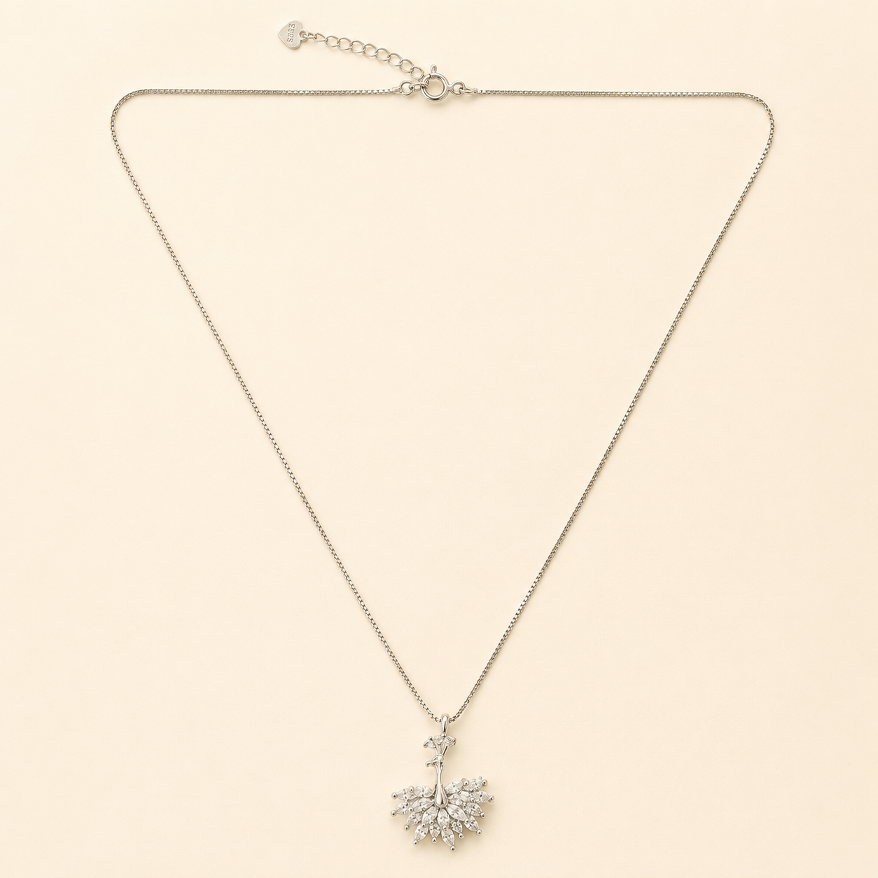 Swan Bloom Necklace