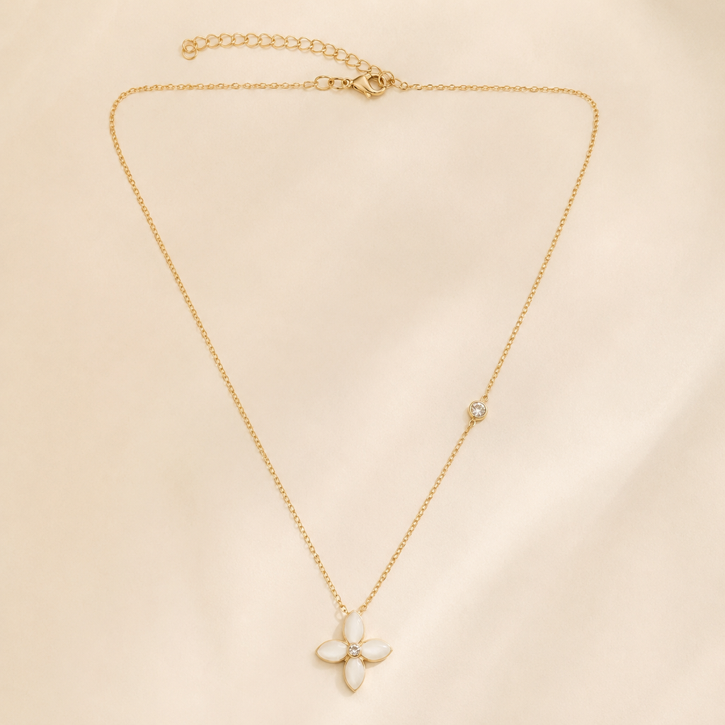 Ivory Bloom Necklace
