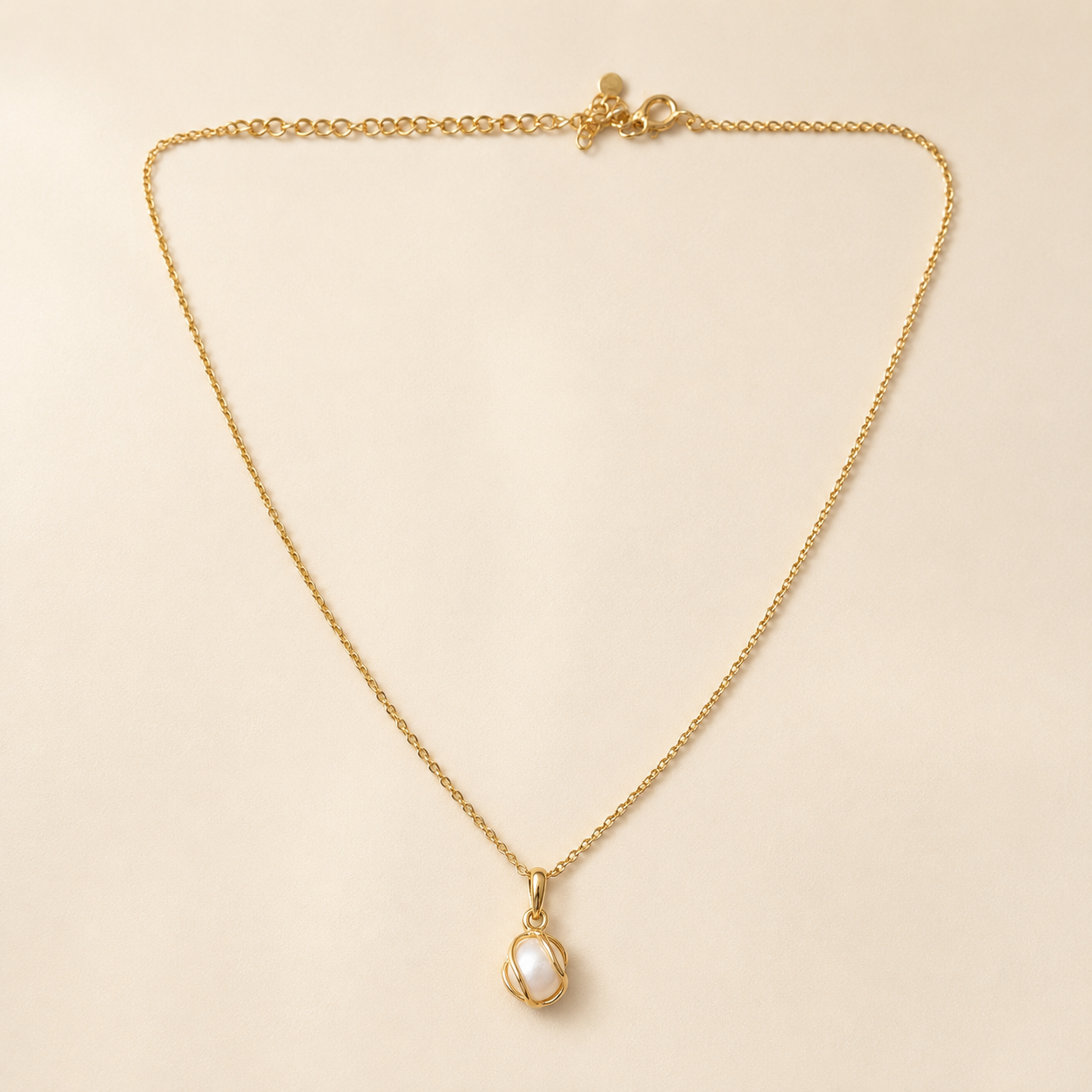 mahArha Pearl Aura Necklace
