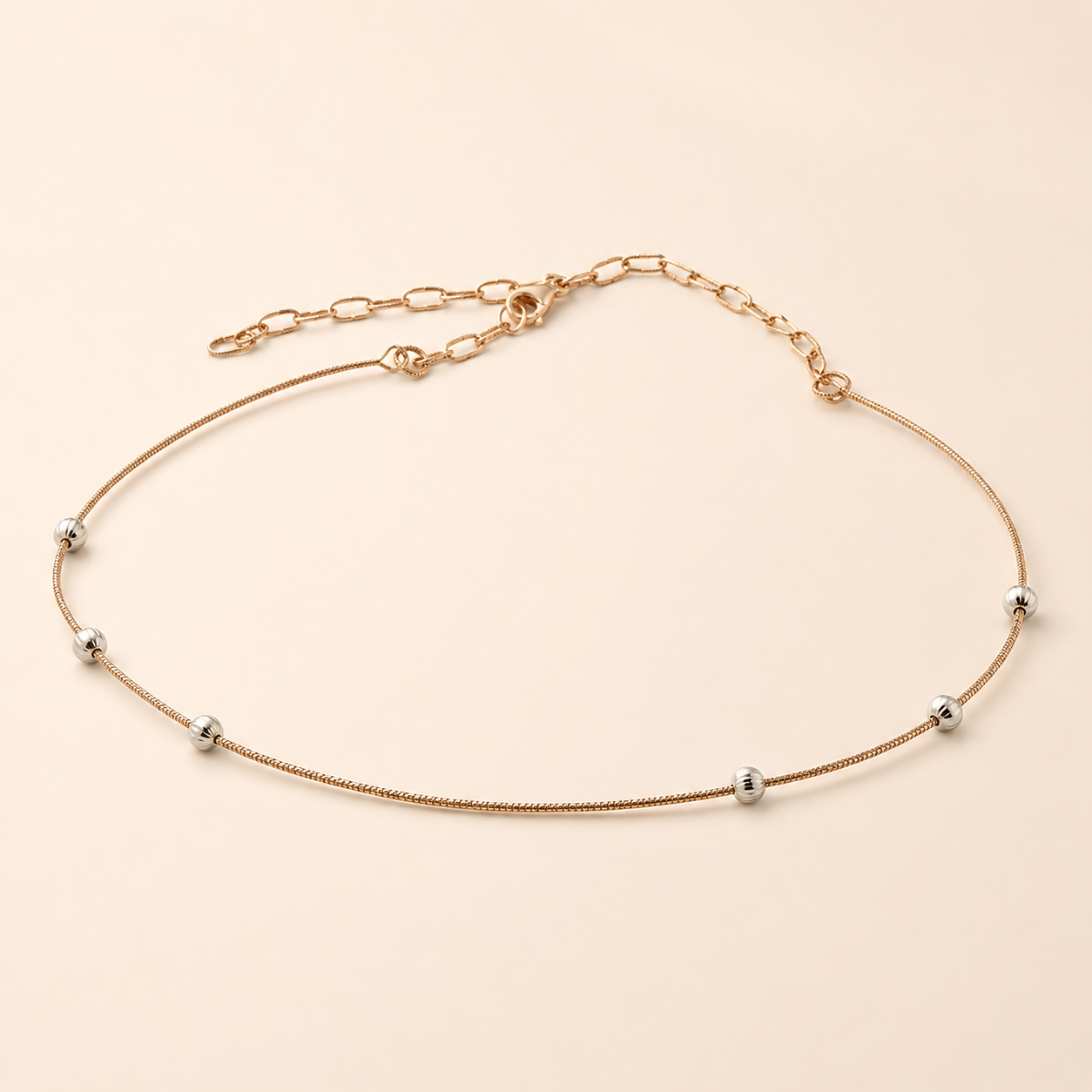 Rosé Orbit Bloosom Necklace