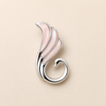 mahārha Blush Swan Pendant