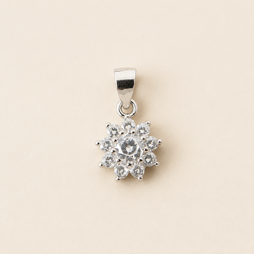 mahārha Daisy Aura Pendant