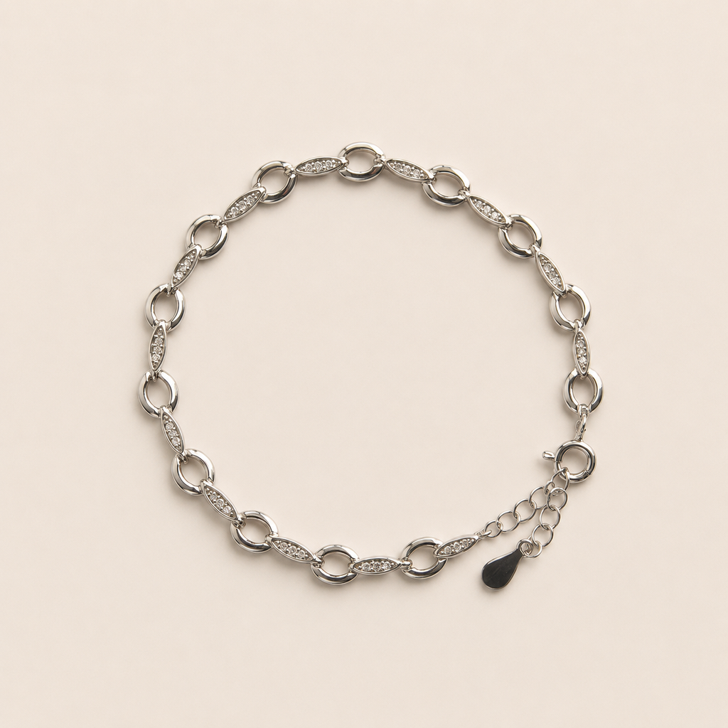 mahArha Marquise Link Bracelet