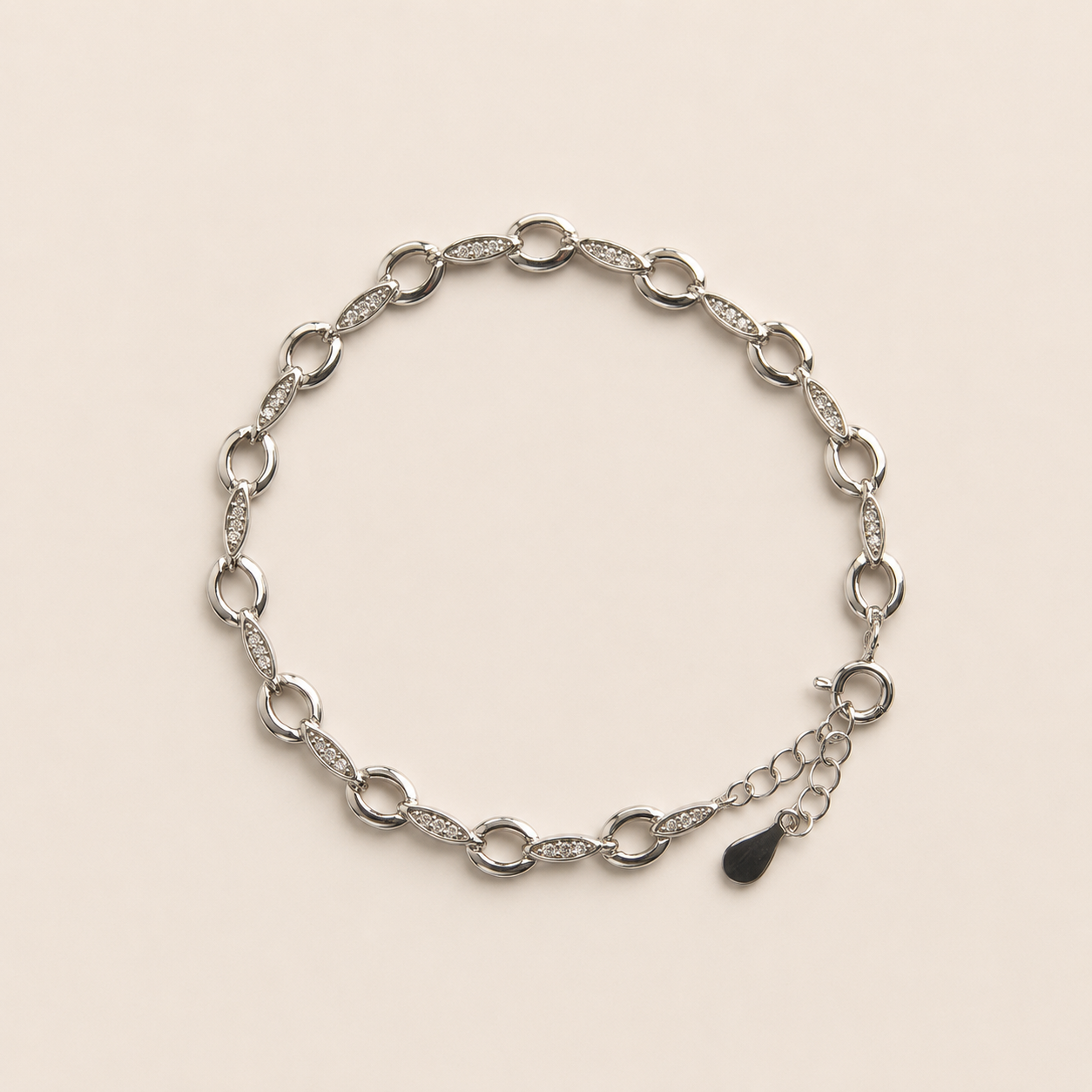 mahArha Marquise Link Bracelet