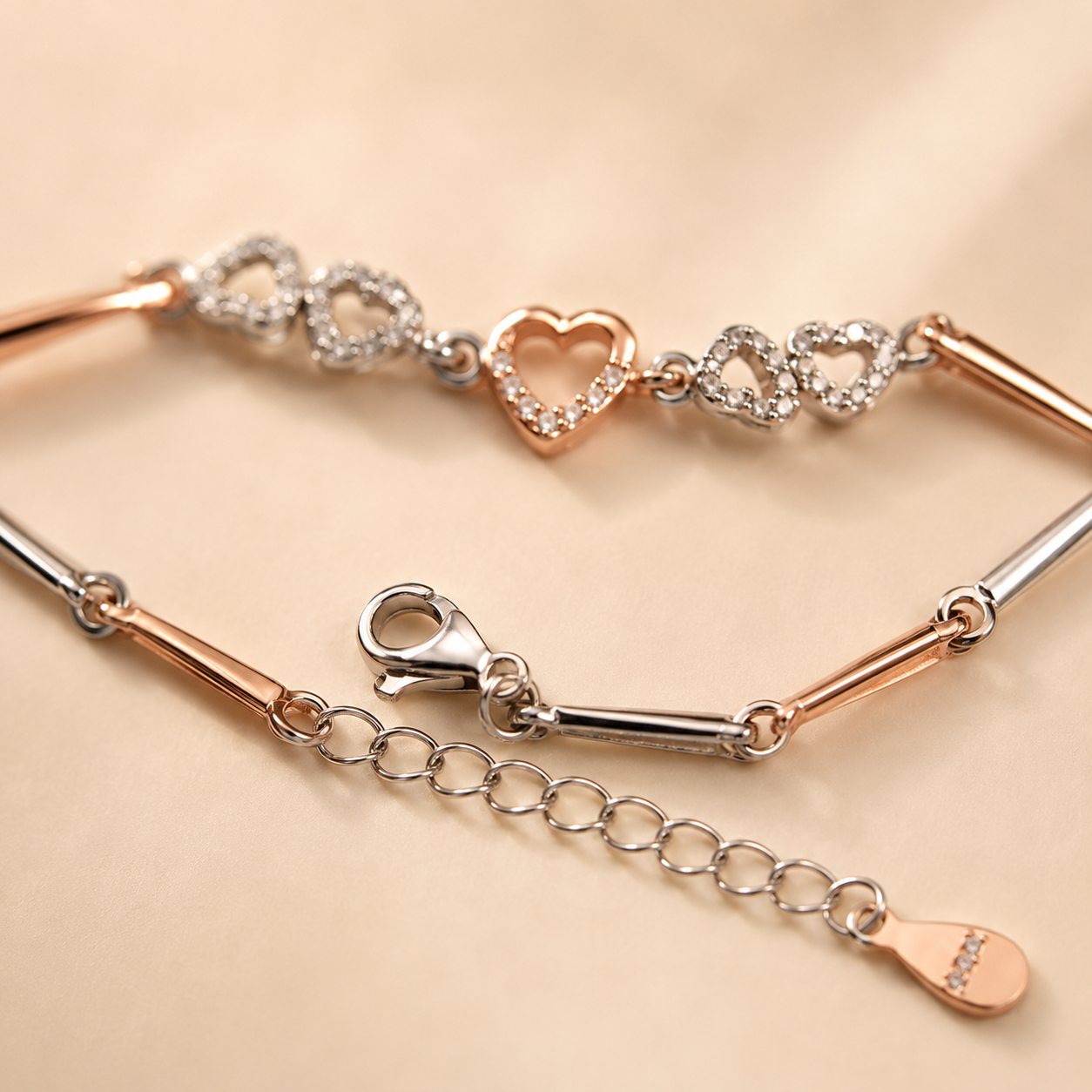 Rosé Heart Link Bracelet