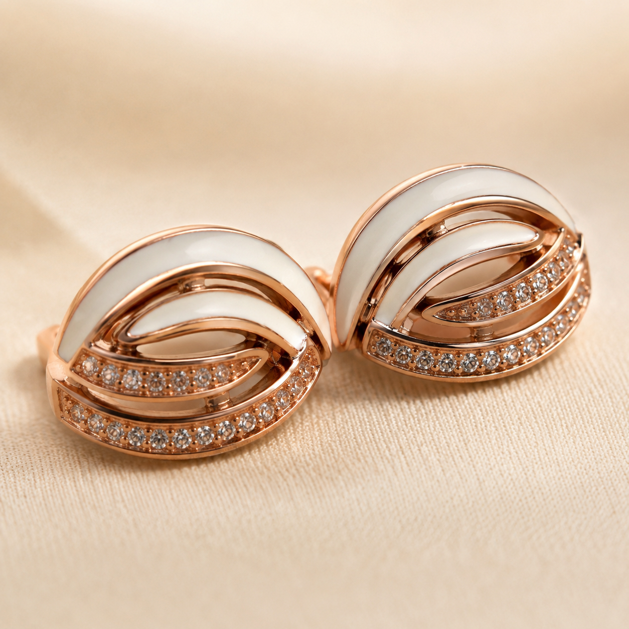 Rosé Ivory Leaf Earring