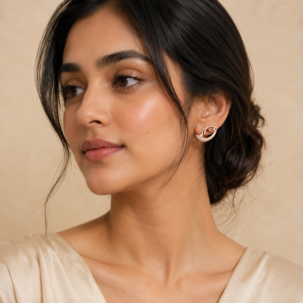 Rosé Leaf Gleam Earring