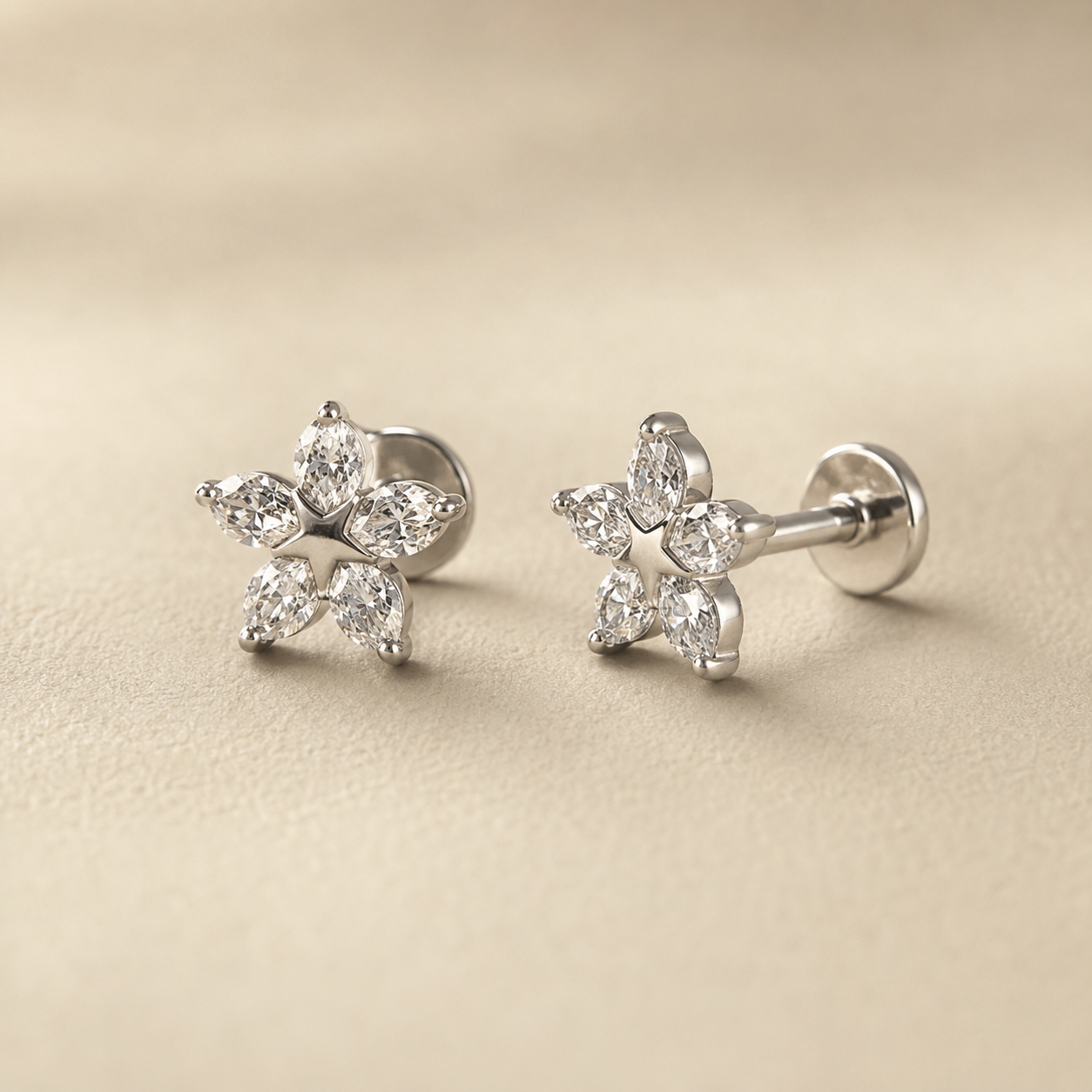Petal Star Glow Stud Earring
