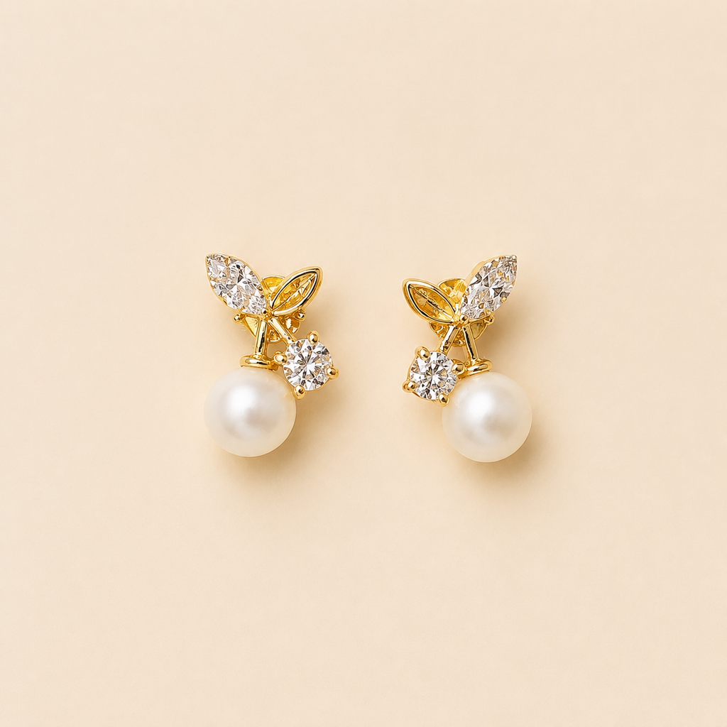 mahArha Pearl Bloom Stud Earring