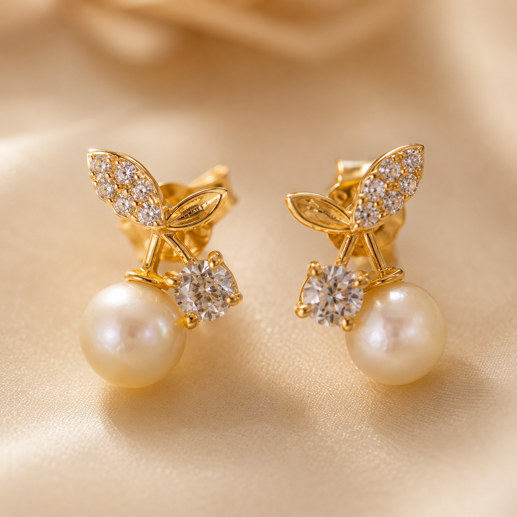Pearl Bloom Stud Earring